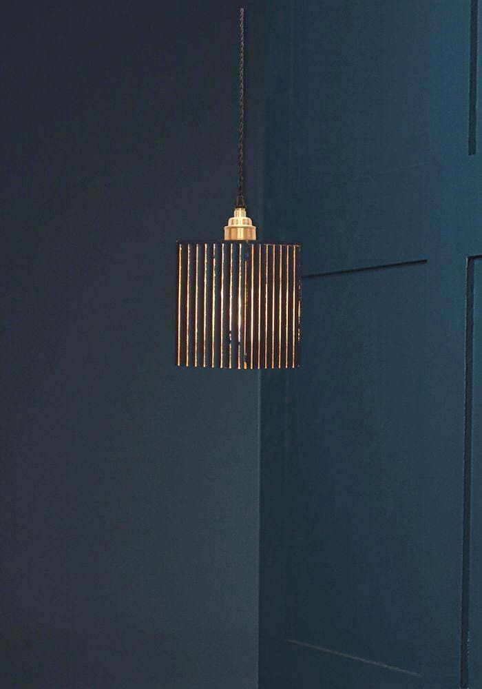 BLACK AND GOLD PENDANT LIGHT - HANGING CEILING LIGHT - SUSPENDED CEILING LIGHTING