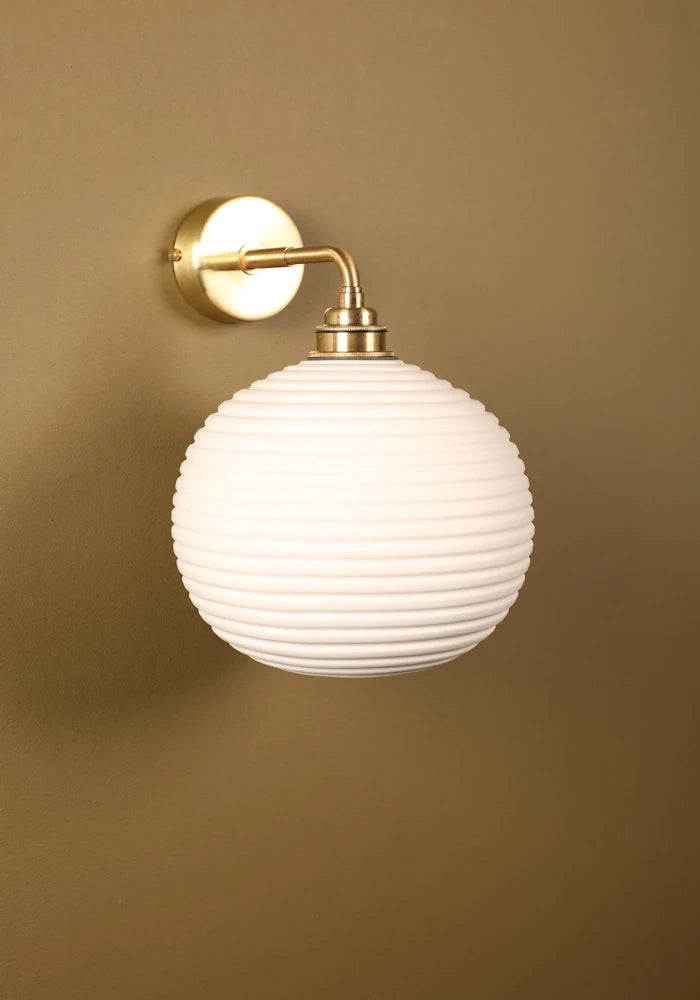 Elegant round ceramic IP44 bathroom wall light with brass fixtures 