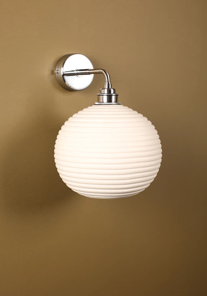 Elegant round ceramic IP44 bathroom wall light with nickel fixtures 
