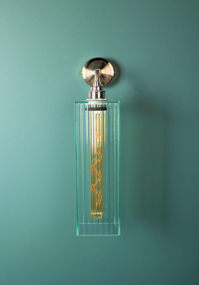 Elegant large ribbed glass ip44 bathroom wall light with nickel fixture