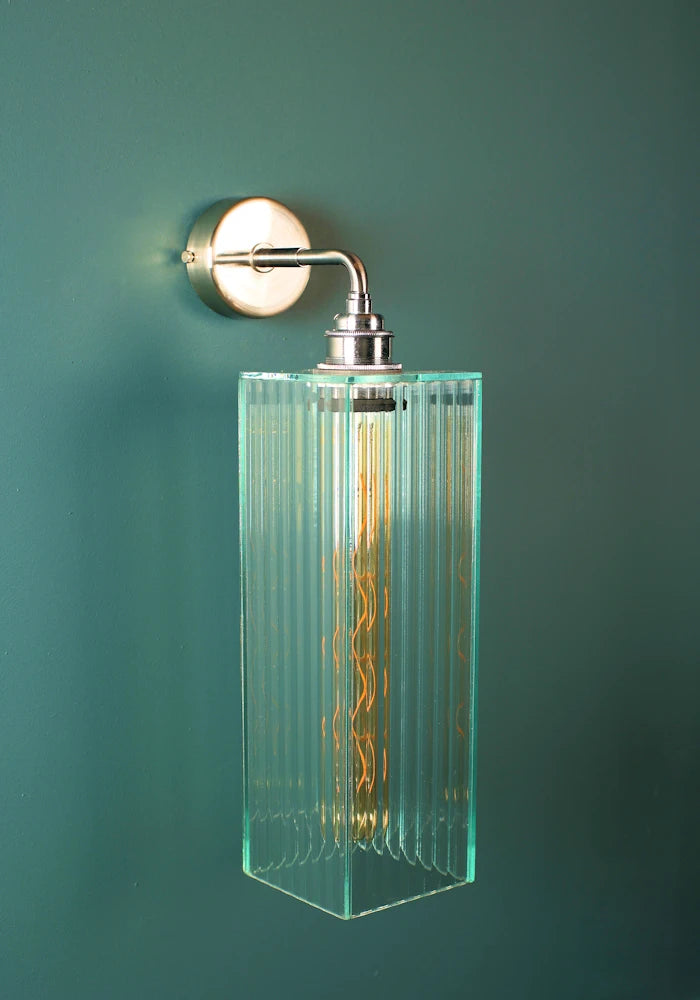 Elegant large ribbed glass ip44 bathroom wall light with nickel fixture