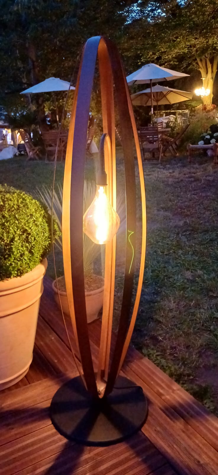 ZEPPELIN INDUSTRIAL STYLE OUTDOOR FLOOR LAMP
