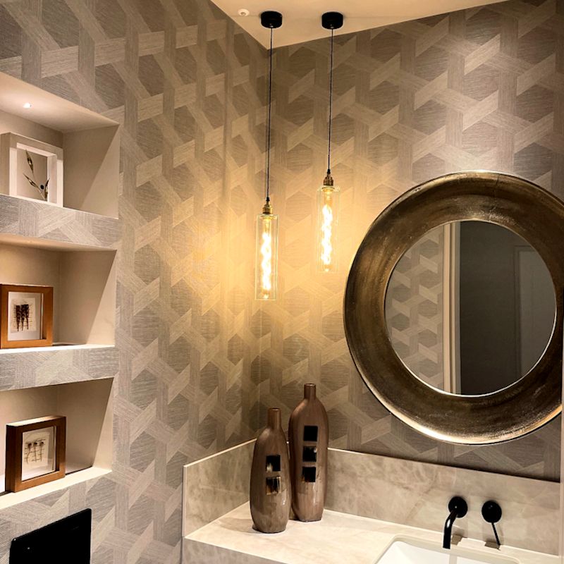 decorative glass bathroom pendant lights in a modern bathroom