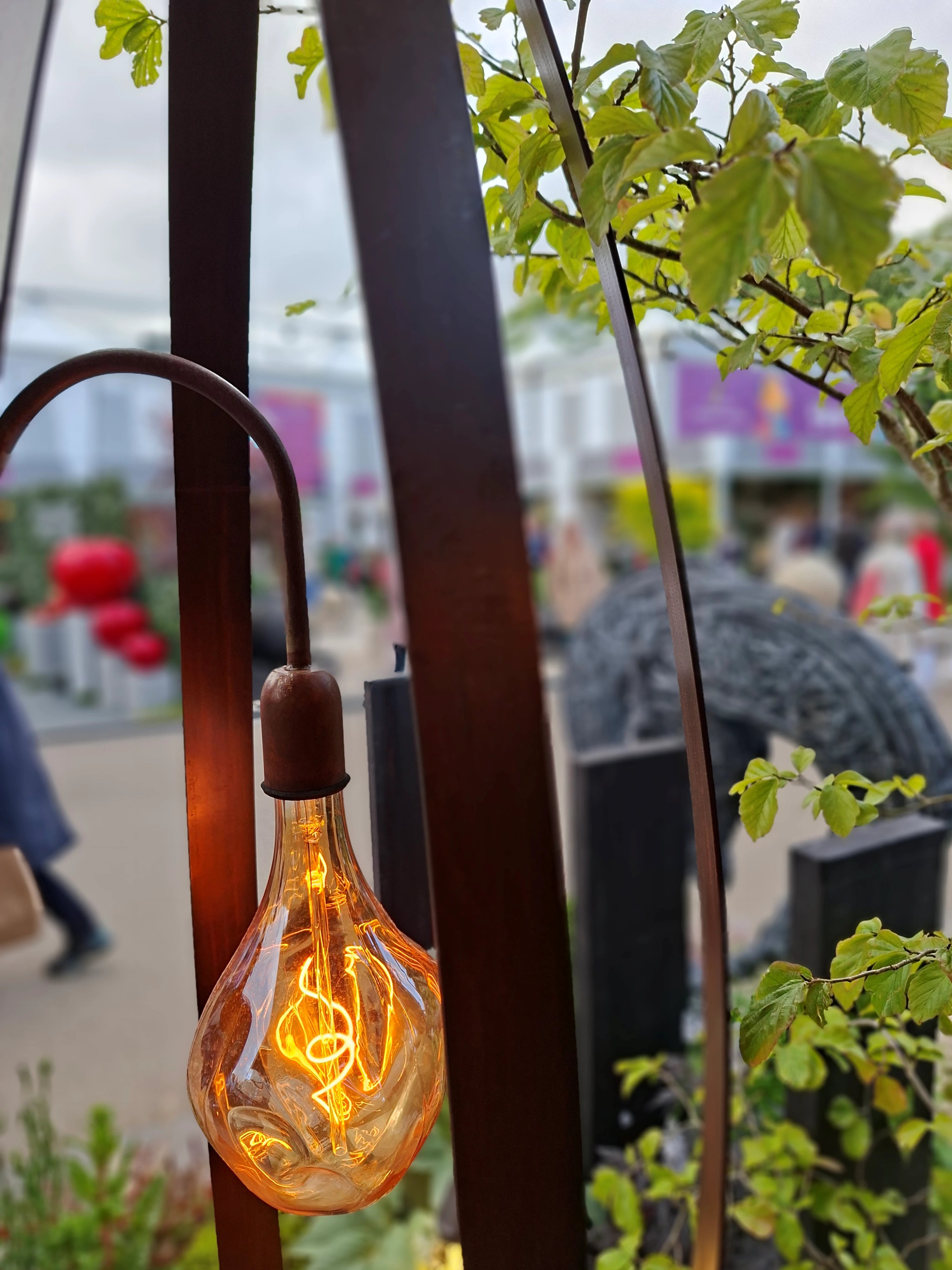 ZEPPELIN INDUSTRIAL STYLE OUTDOOR FLOOR LAMP