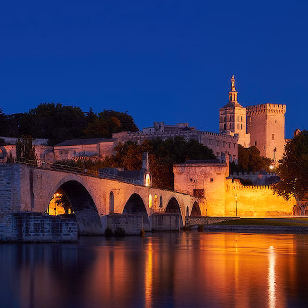 PONT D' AVIGNON FRANCE ILLUMINAUTED AT NIGHT