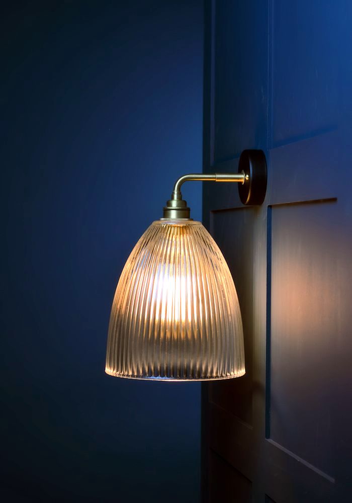 RIBBED GLASS WALL LIGHT - LUXURY LIGHTING - HOME LIGHTING - CLASSIC LIGHTING - THE LIGHT YARD